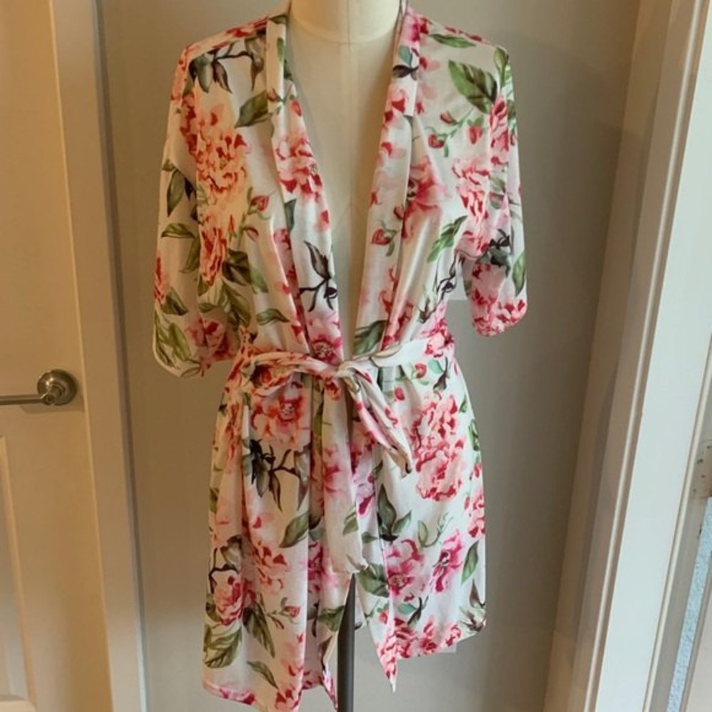 Show Me Your Mumu Floral Comfortable Soft Bridal Getting Ready Robe